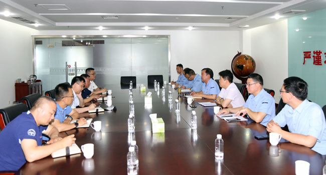 鄭州海關(guān)企管稽查處處長賀方、洛陽海關(guān)關(guān)長郭學(xué)良等到萬基控股集團調(diào)研